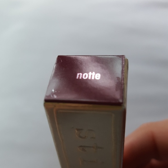 Stila Stay All Day Liquid Lipstick - notte (plum) - Picture 2 of 4